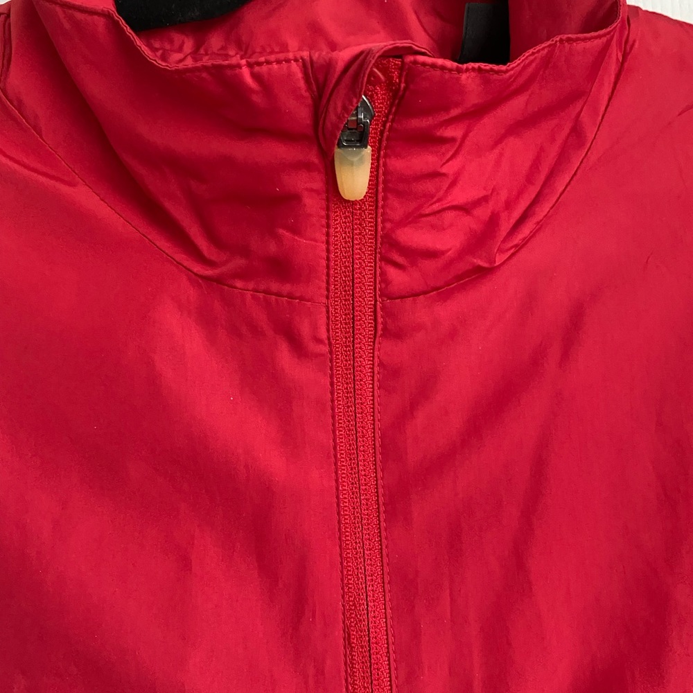 Antigua Performance Golf Vest - Picture 3 of 11